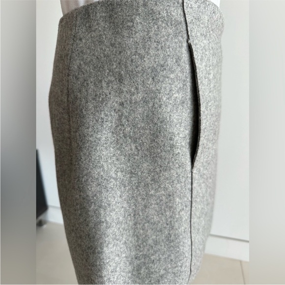 COS wool mini skirt a line - Picture 3 of 9